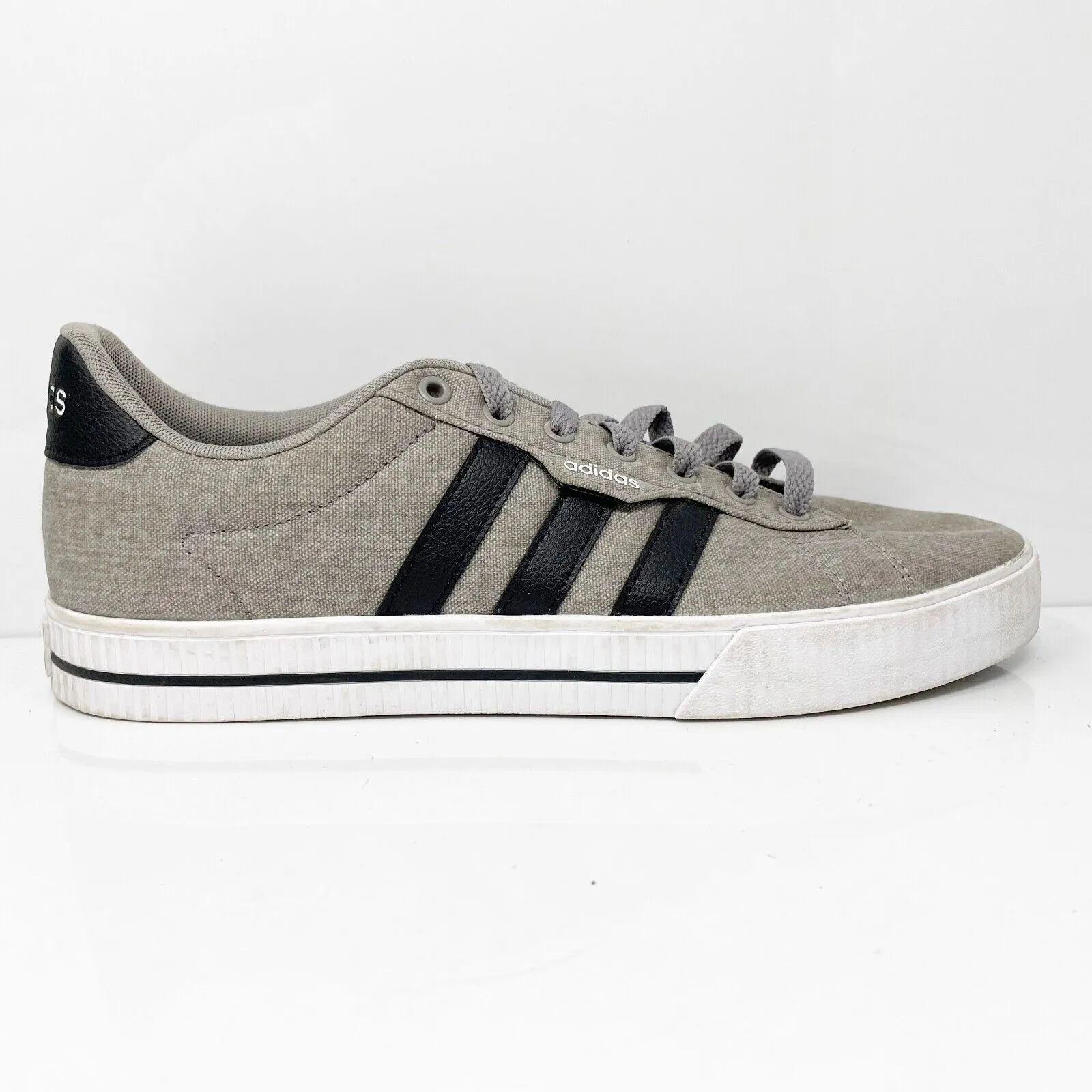 Adidas Mens Daily 3.0 FW3270 Gray Casual Shoes Sneakers Size 10