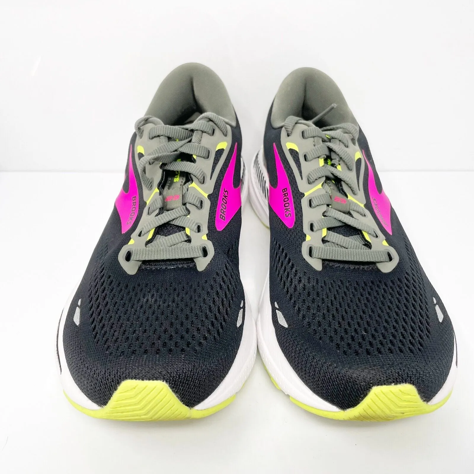 Brooks Womens Adrenaline GTS 23 1203811B037 Black Running Shoes Sneakers Sz 8.5B