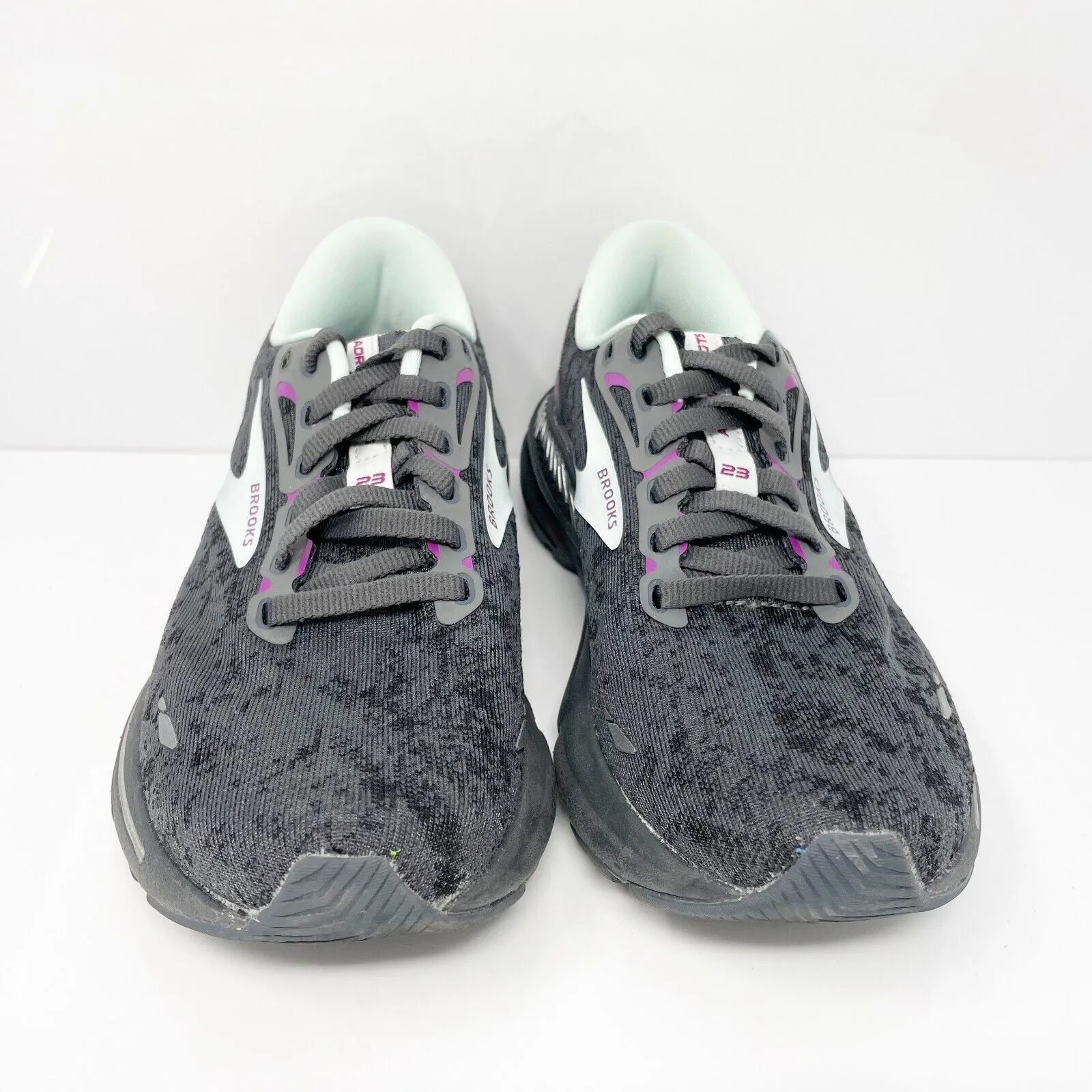 Brooks Womens Adrenaline GTS 23 1203811B072 Black Running Shoes Sneakers Sz 6.5B