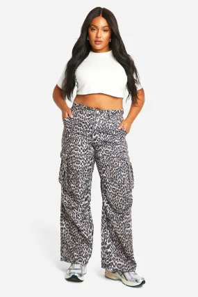 Plus Washed Leopard Cargo Pants