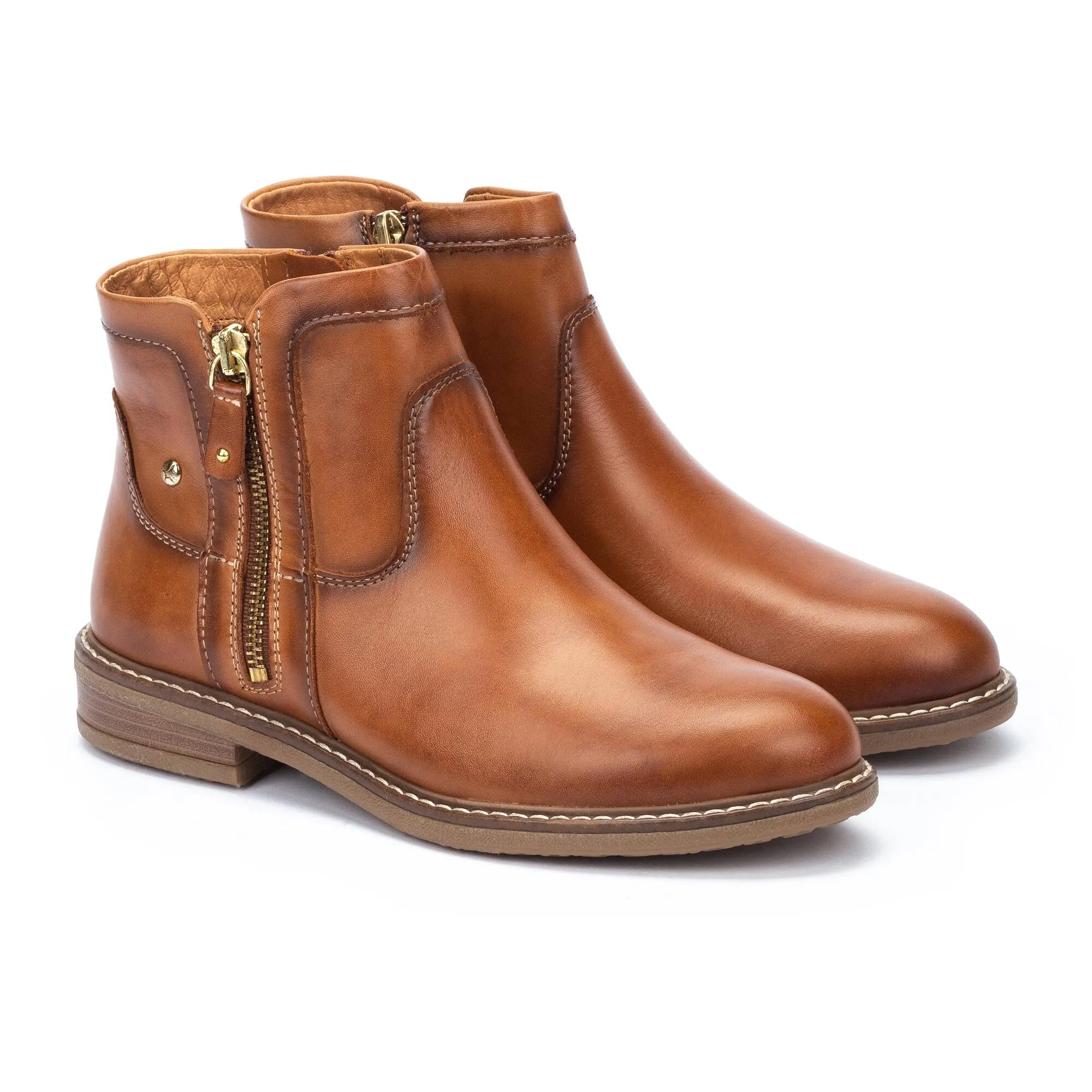 Women's Pikolinos Aldaya Ankle Boots with Zip Color: Brandy